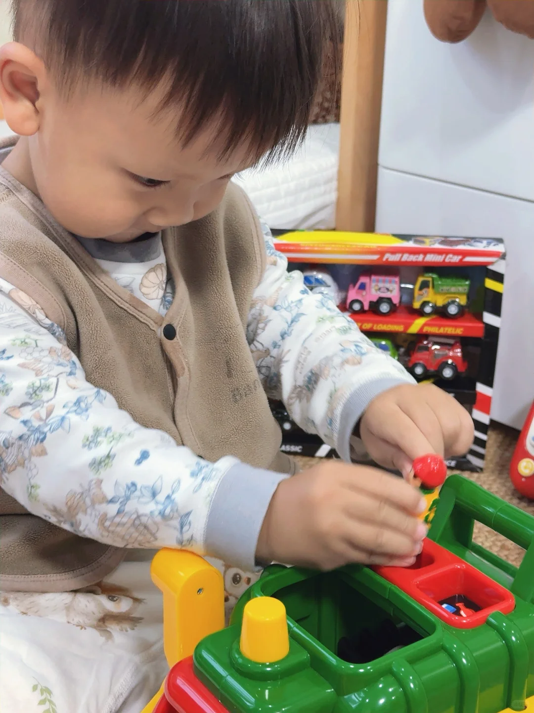 他的玩具不贵 但都很好玩呀～