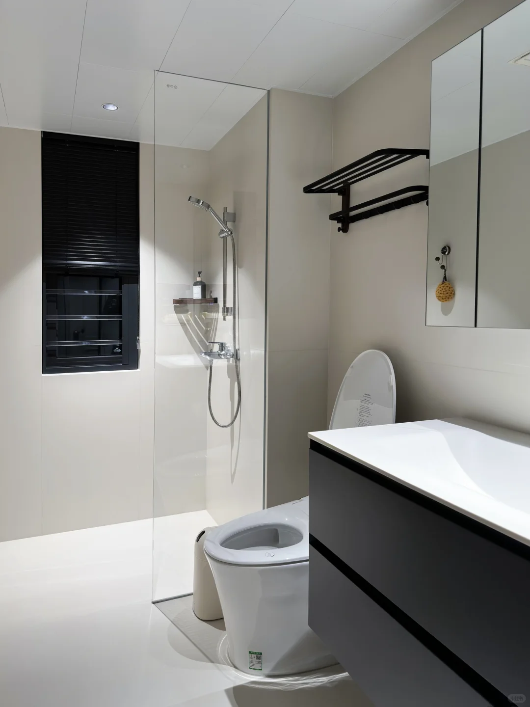 用了一年的卫生间 依然干净有序?