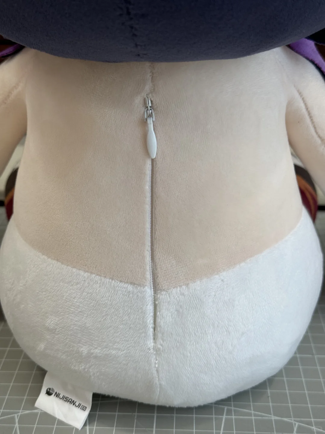 好像驯服隐形拉链了