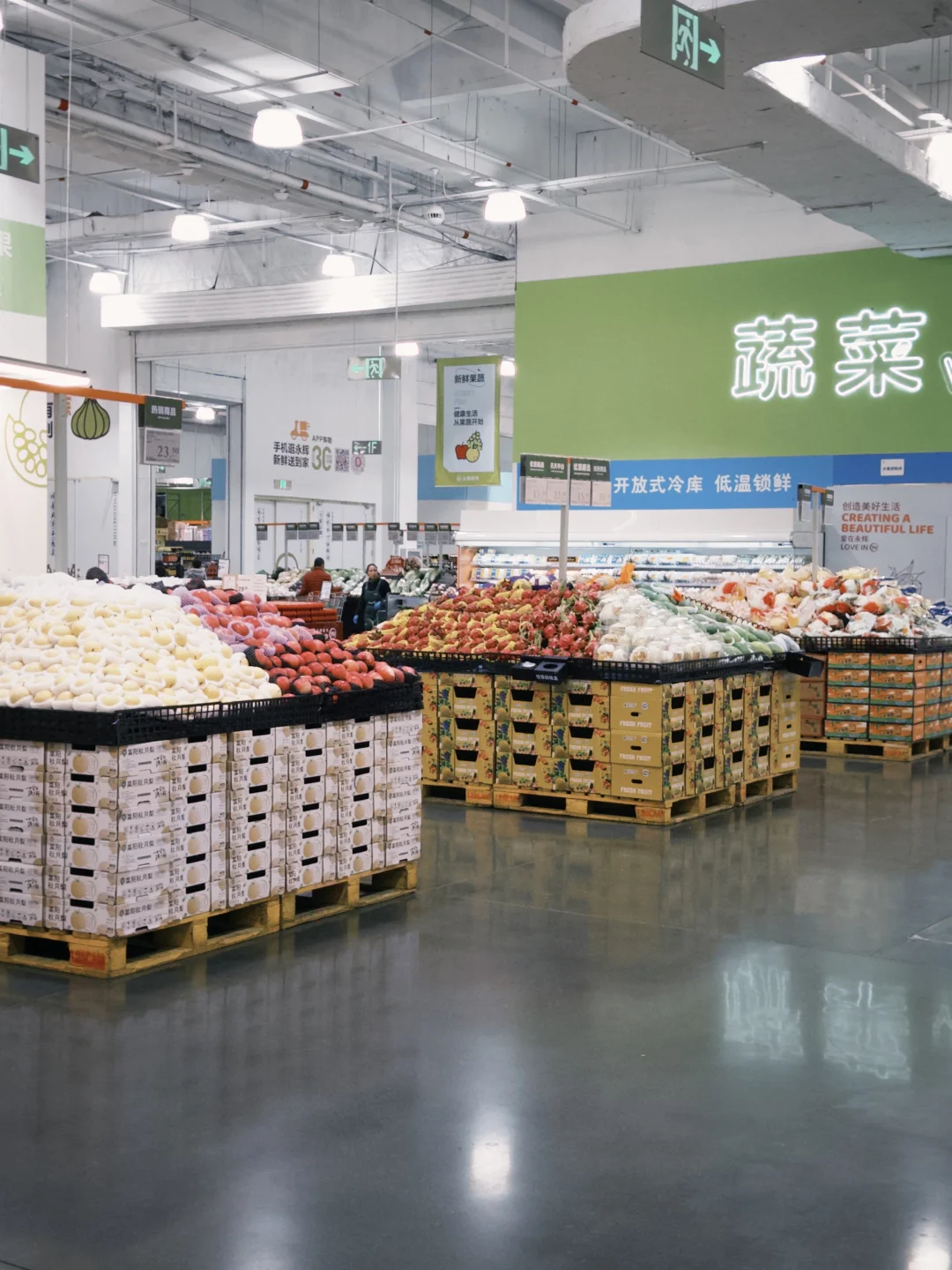 挑战自己动手制作周岁背景 采购片?