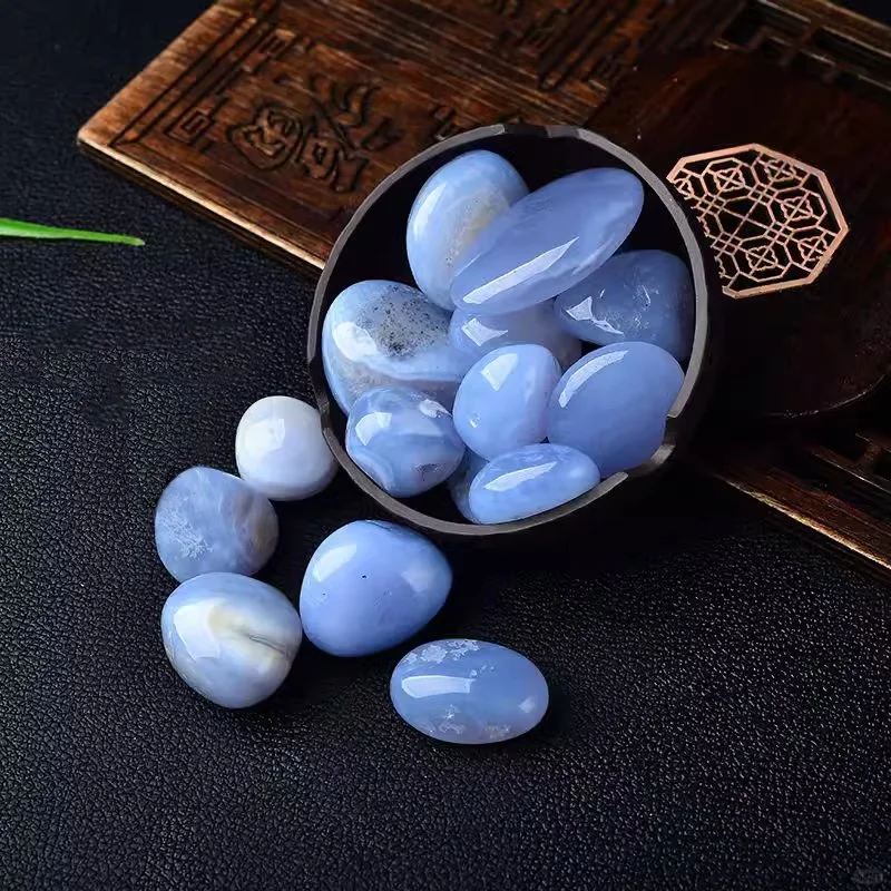 天然蓝玉髓玛瑙碎石，打造梦幻家居小角落