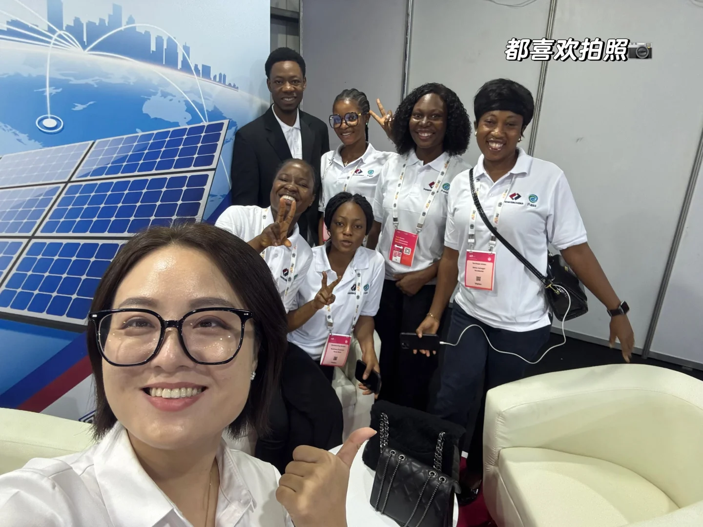 尼日利亚能源展会｜现场好多人啊……