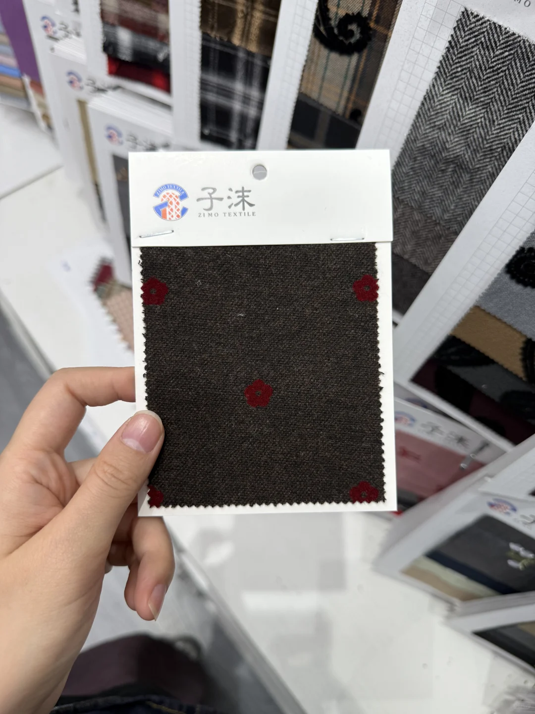 服装面料/秋冬毛呢植绒红绒彩绒面料