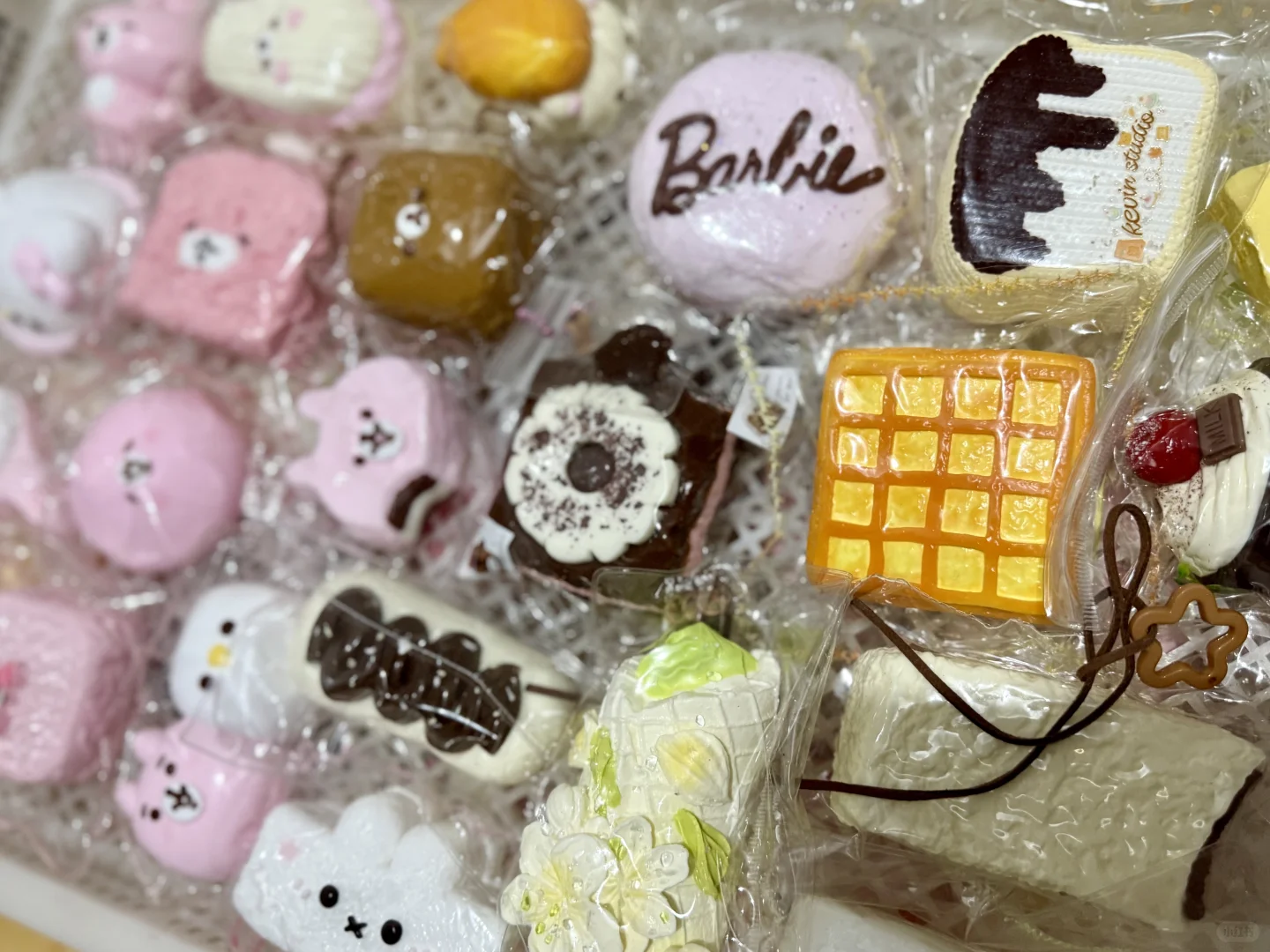 入坑一年多，花了快20w买捏捏是种什么体验？