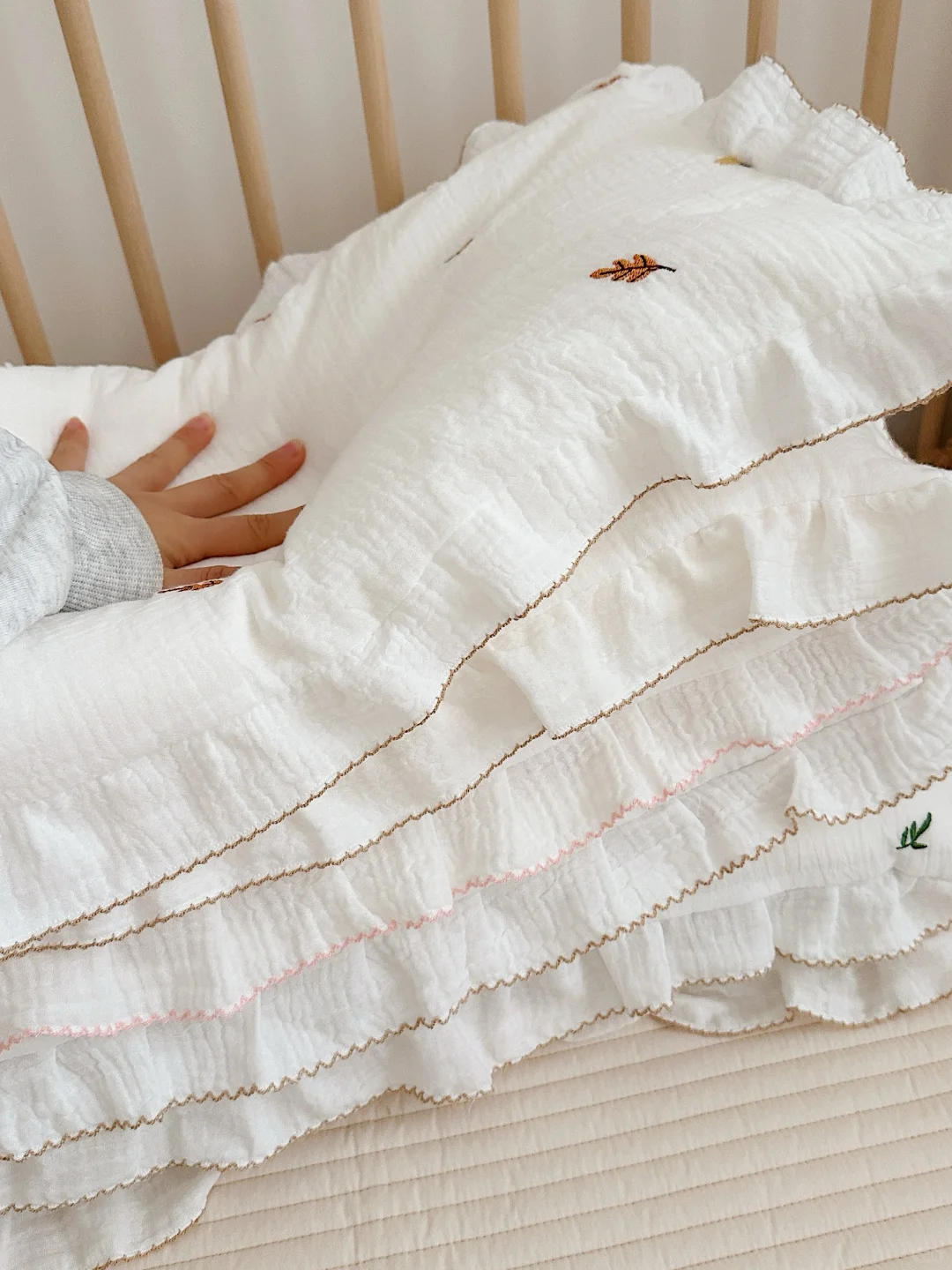 宝妈必入!这款儿童花边枕头也太治愈了吧!