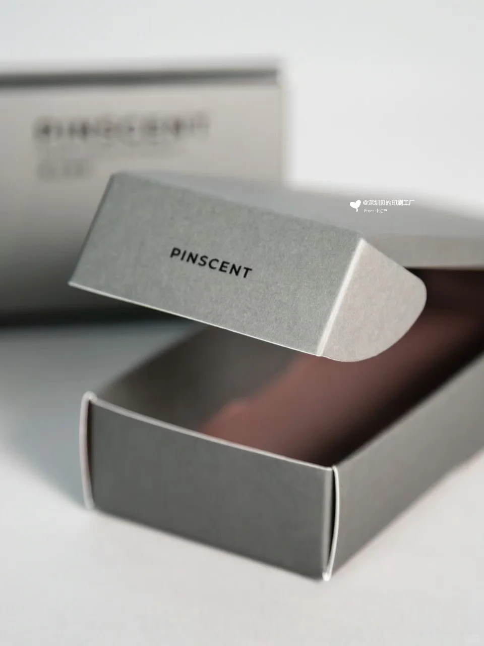 极简碰撞出高级感?独立香薰包装盒?