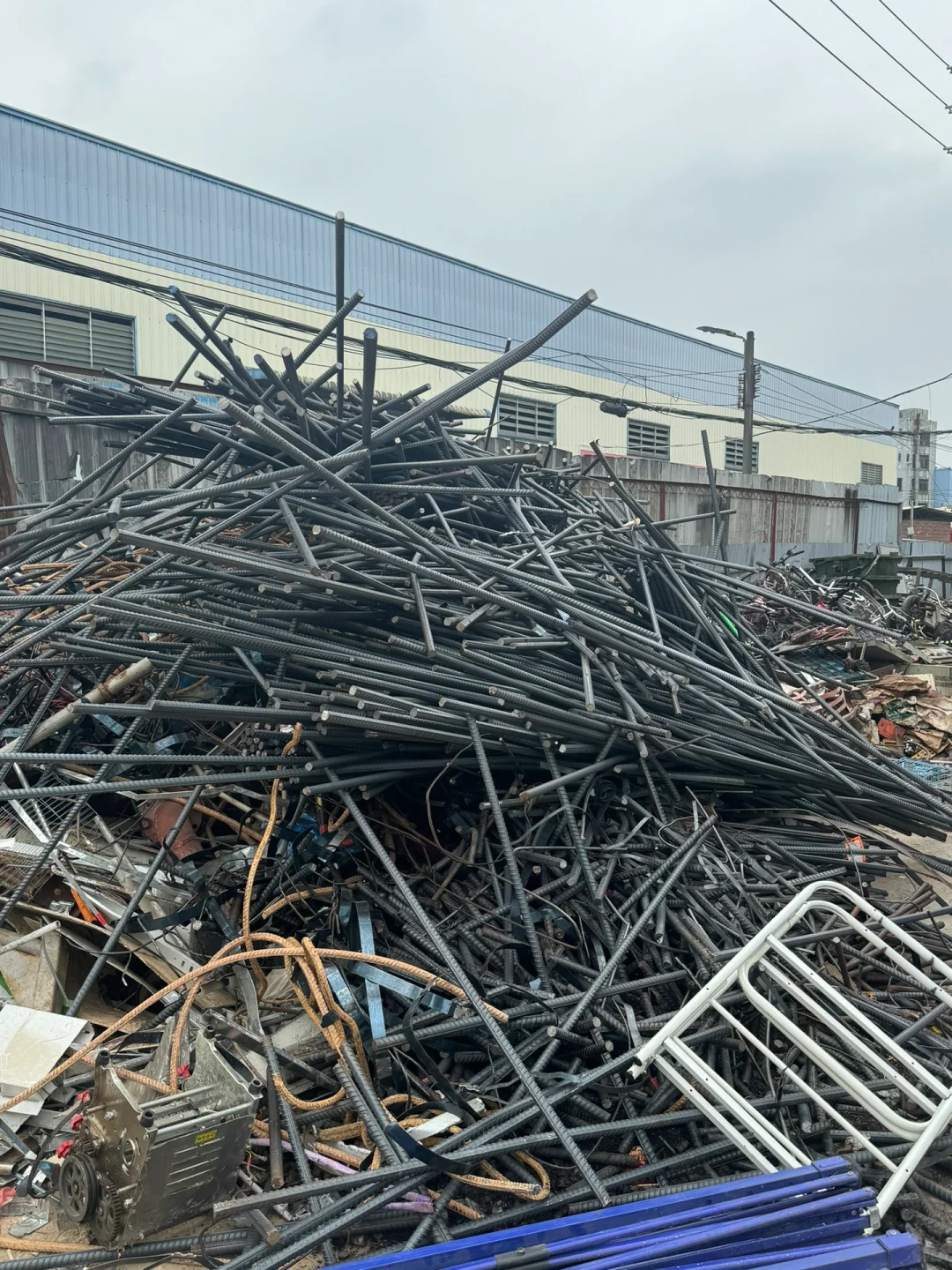 废品站日常—-靓货钢筋?废铁继续涨涨涨