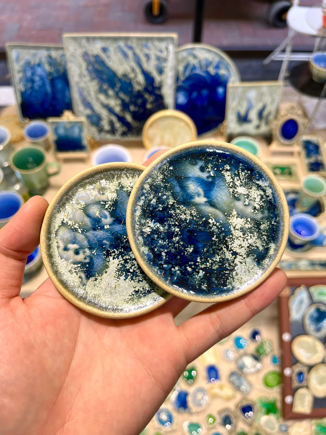 陶大研究生摆摊卖什么