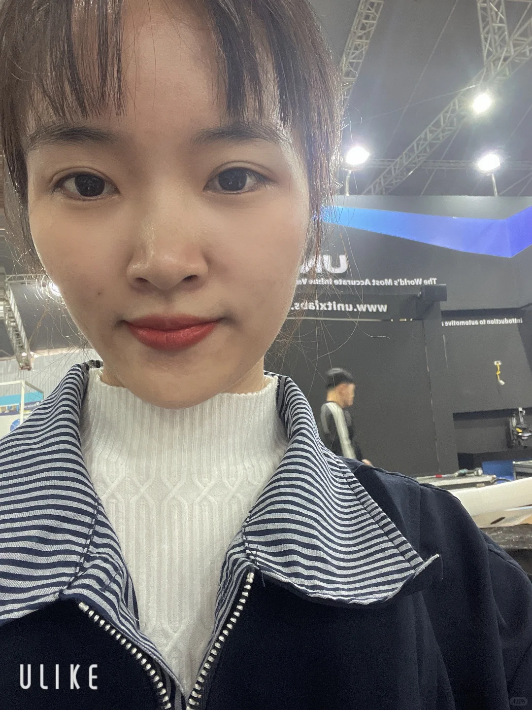 今天我在北宁工业展翻译