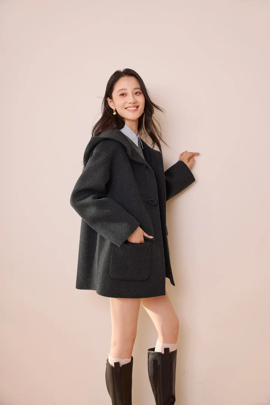 香影lookbook?格雷系大衣·甜酷学院风