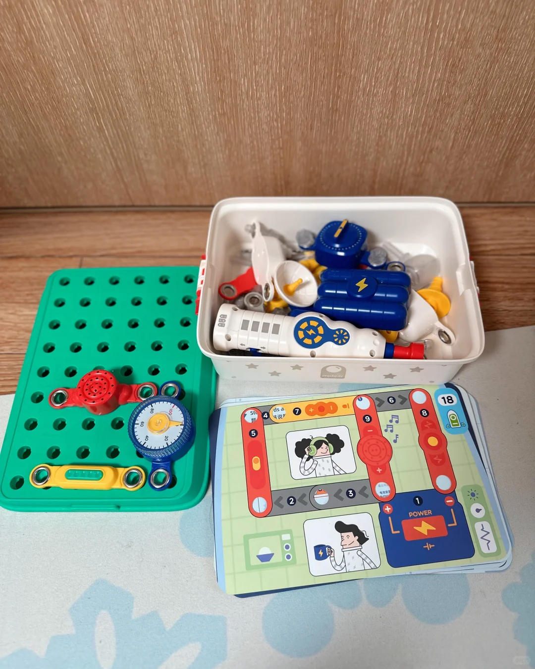 特此鸣谢,专治娃无聊的玩具们!