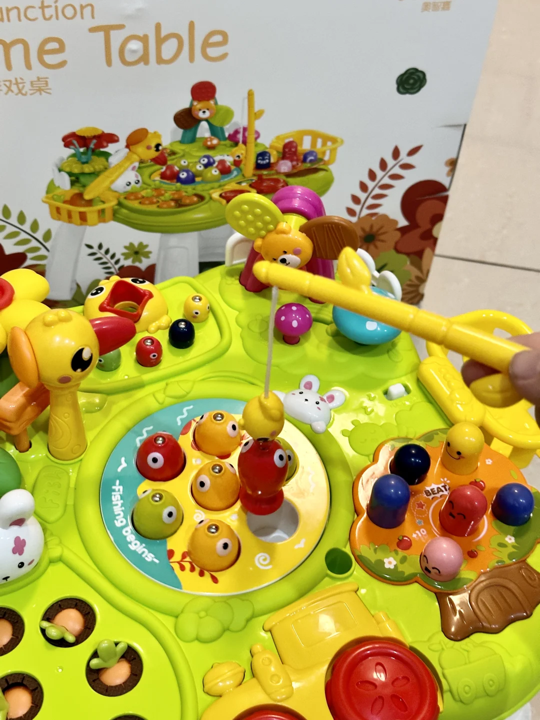 nb！玩具桌硬控他一天！