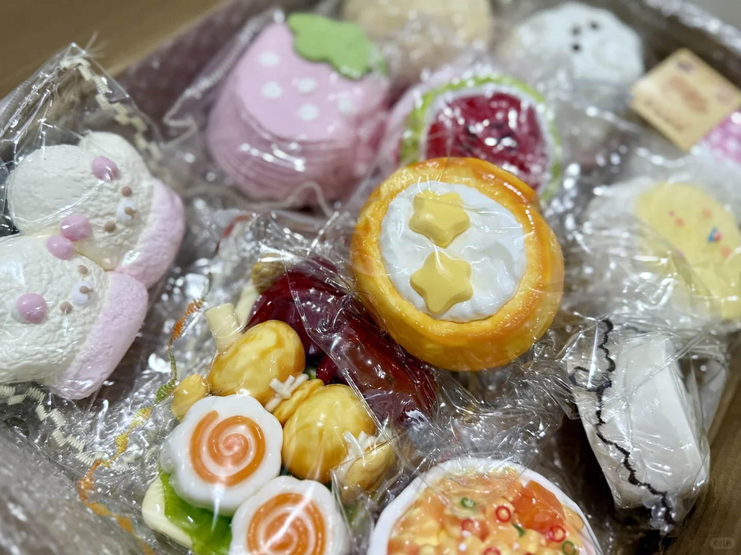 入坑一年多，花了快20w买捏捏是种什么体验？