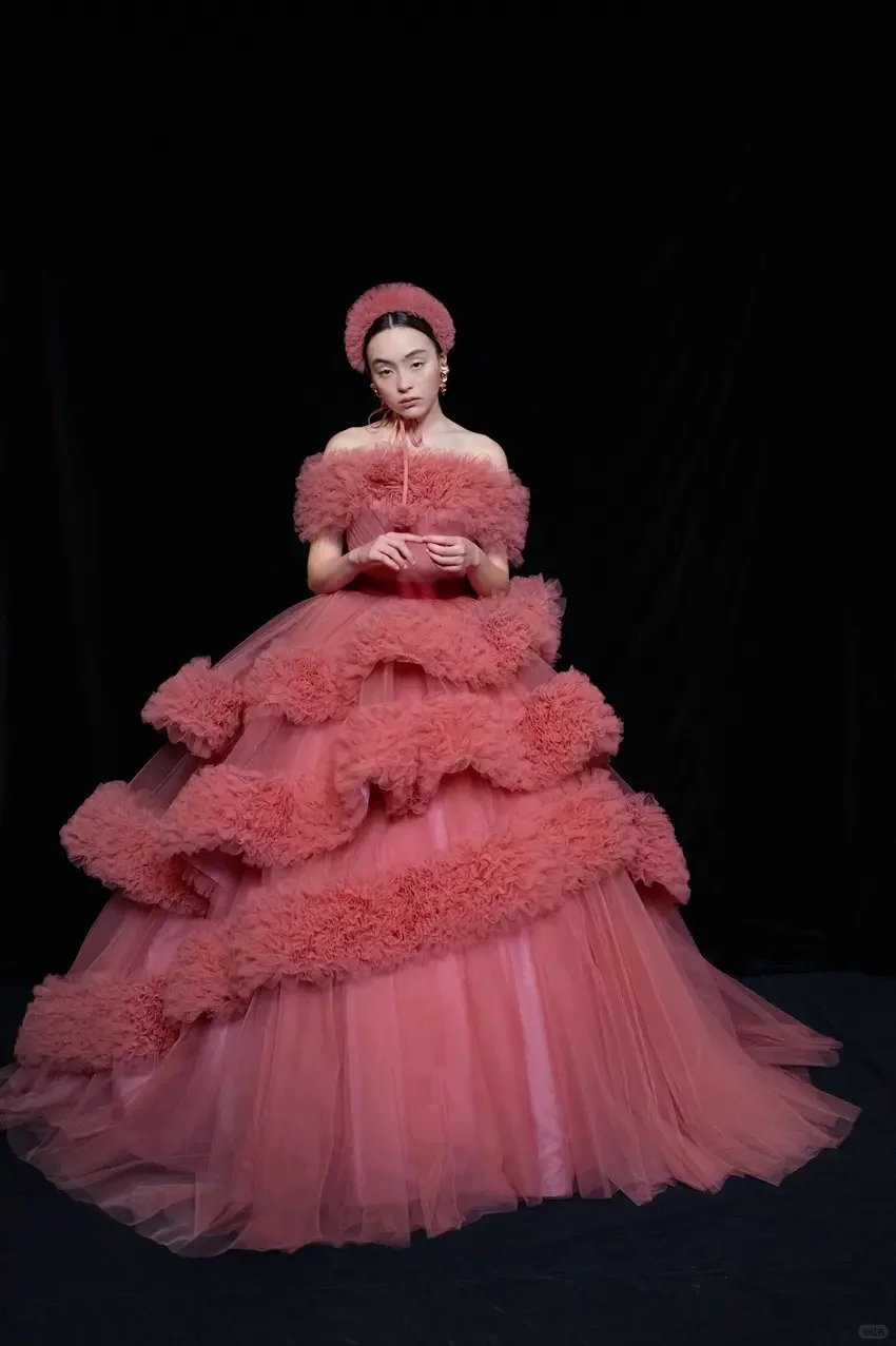 2025春夏日本A字型婚纱SUEHIRO