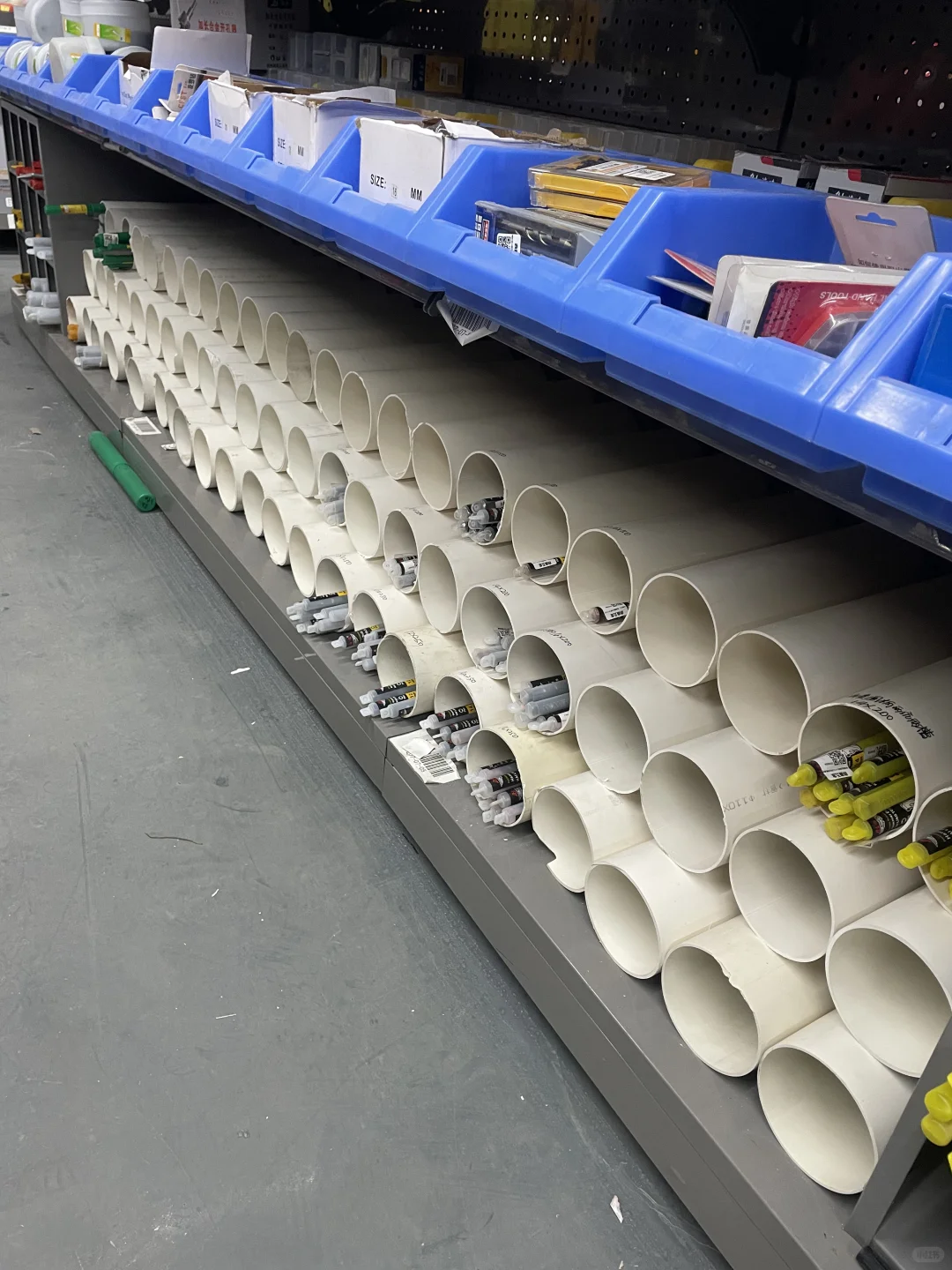 工业风仓库实拍?！