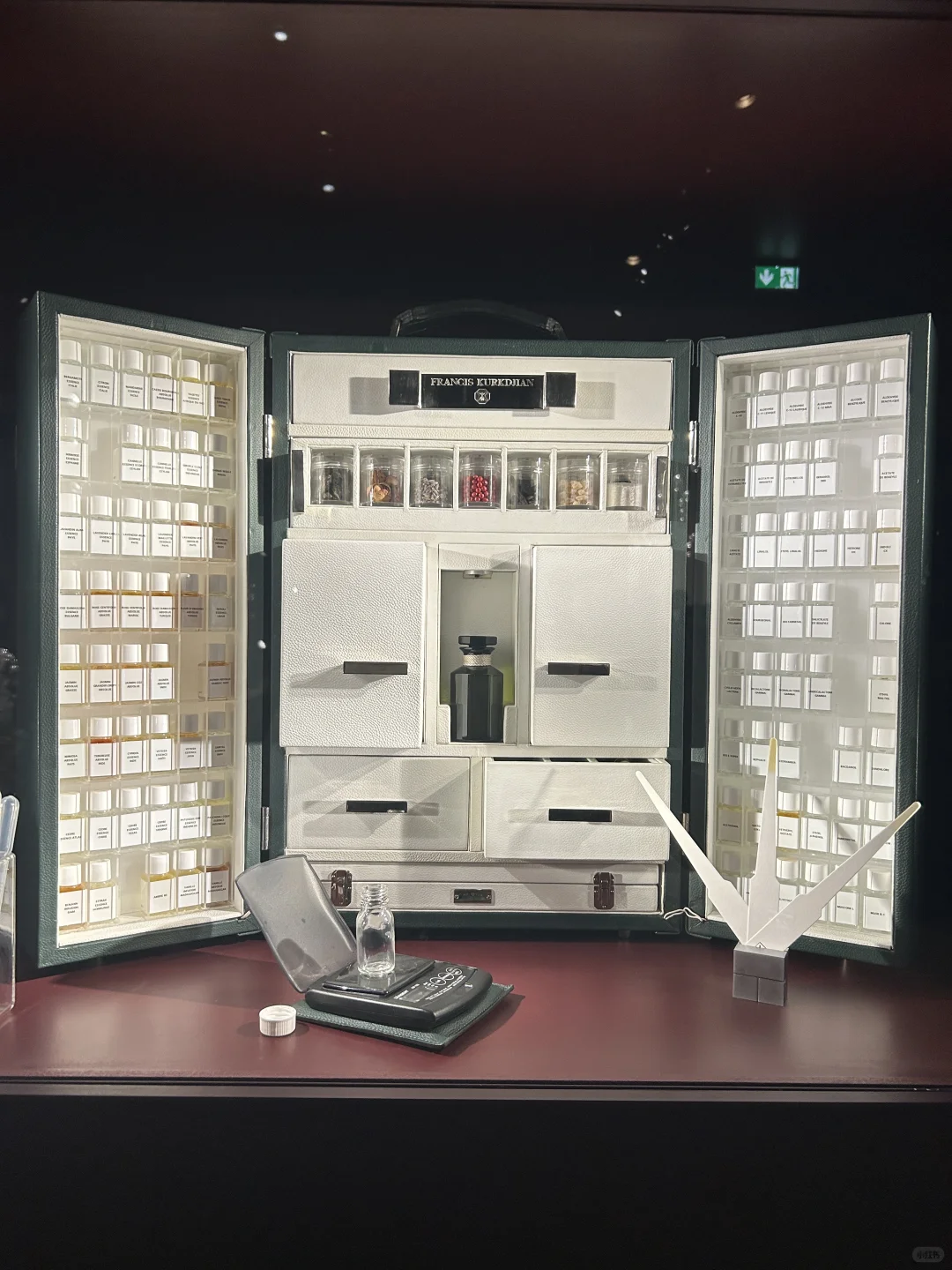 MFK香水展??门槛极高，看展体验如何？