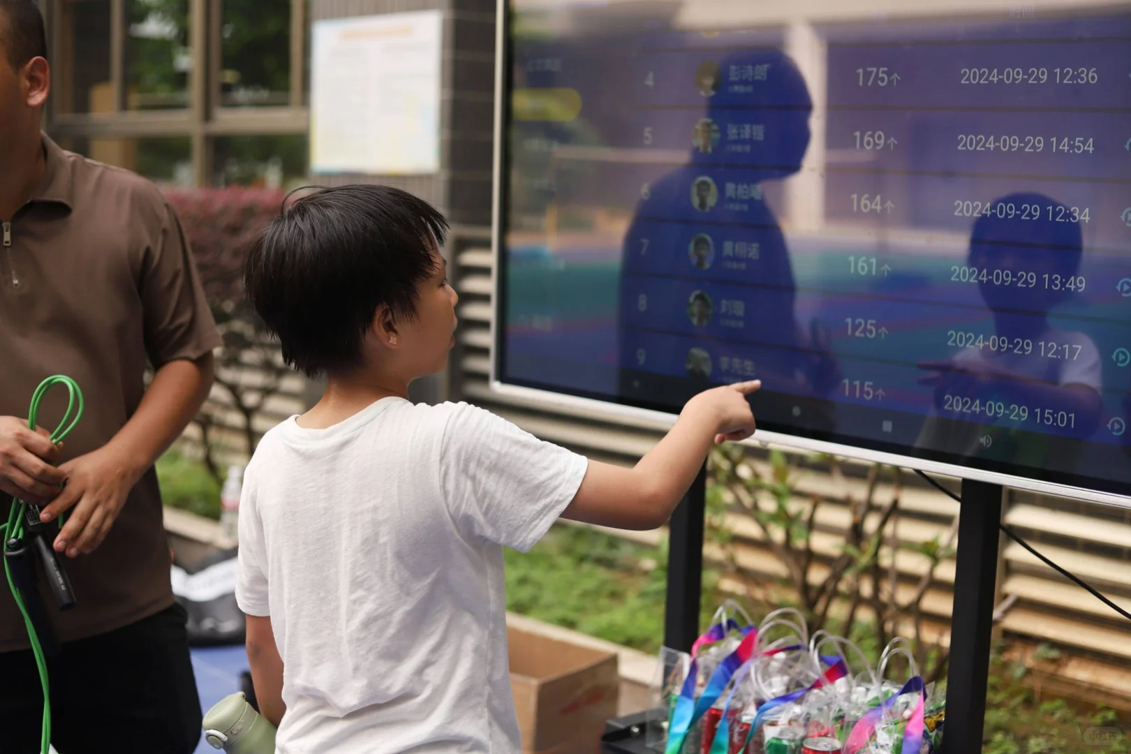 AI智慧体育馆智能安防布控