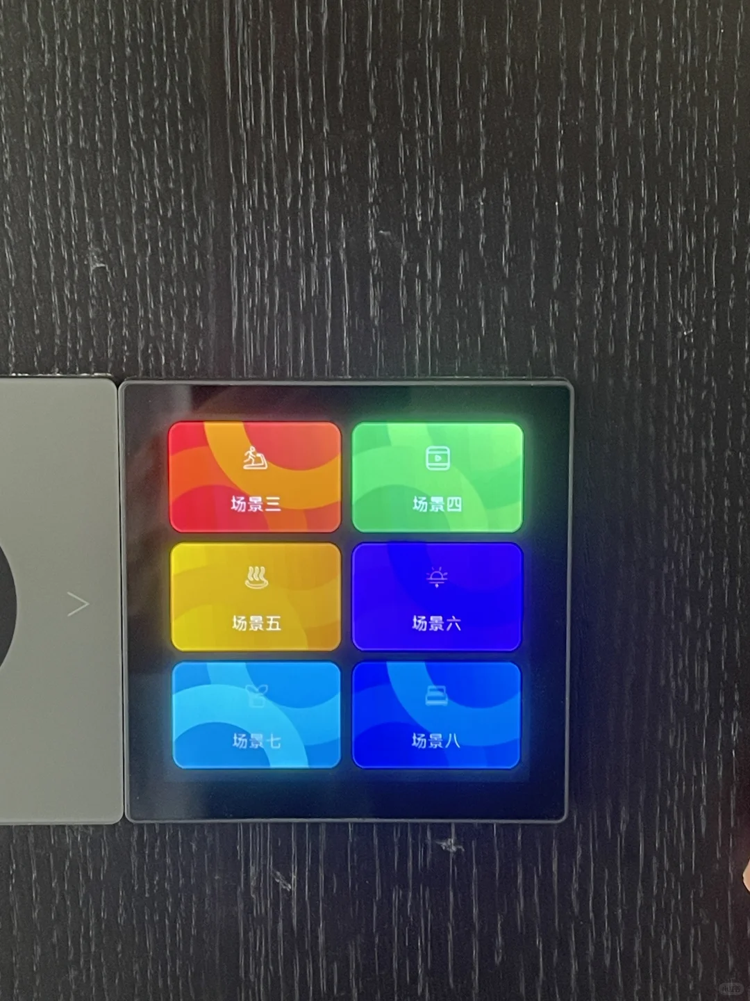 左滑??看平头熊AKplus中控屏上墙效果❗️❗️