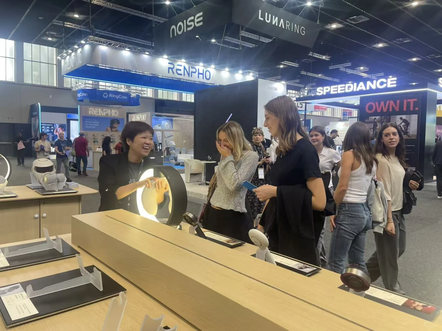 倍轻松惊艳IFA柏林，全新Scalp5海外首秀