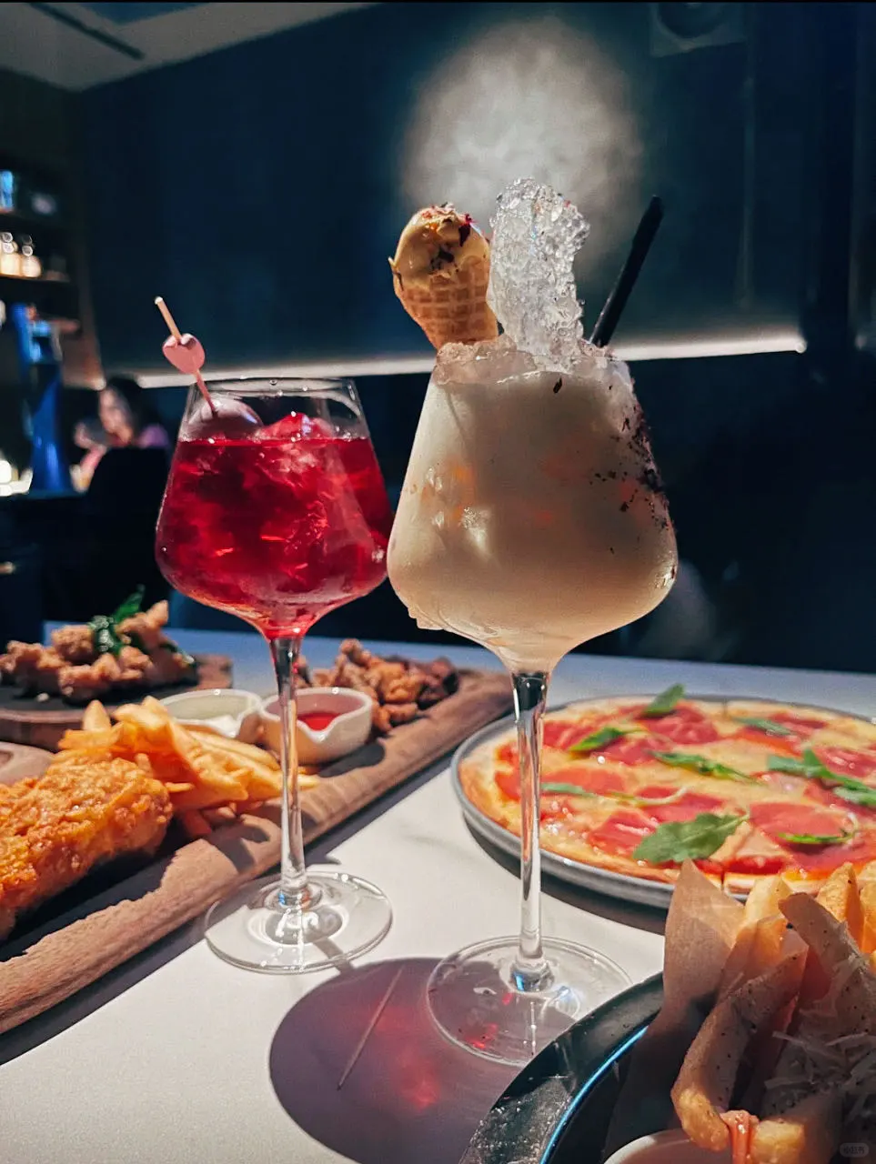 微醺雷达启动！南通GLASS玻璃房酒吧