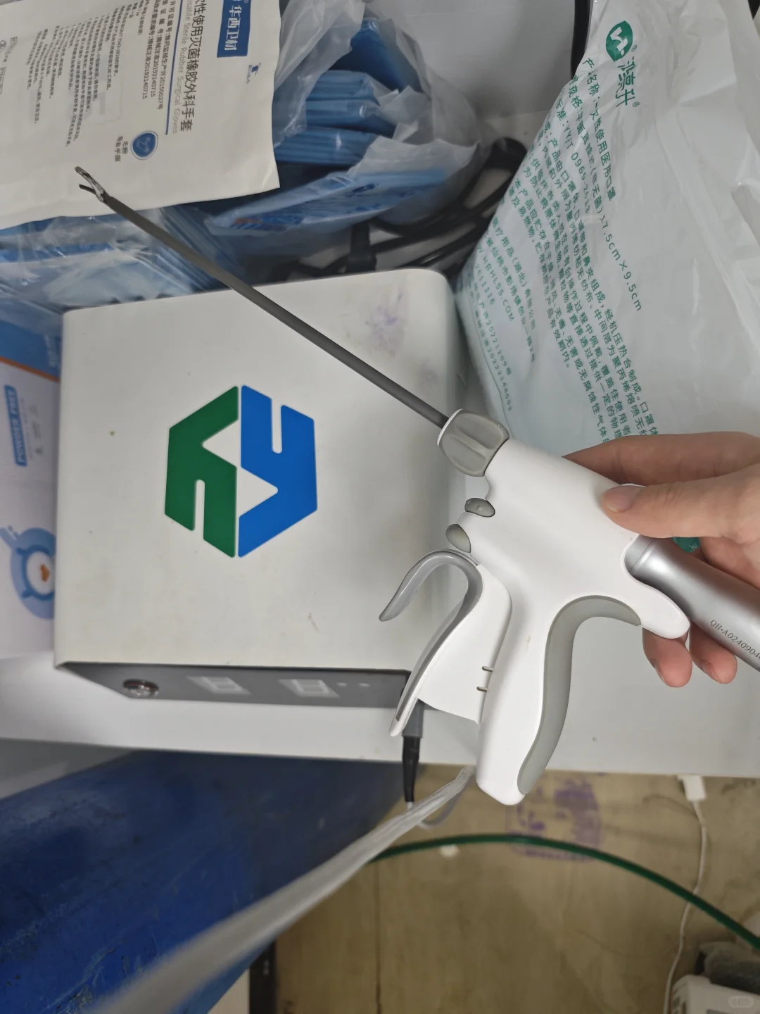 宠物医院倒闭，刚收的一批设备