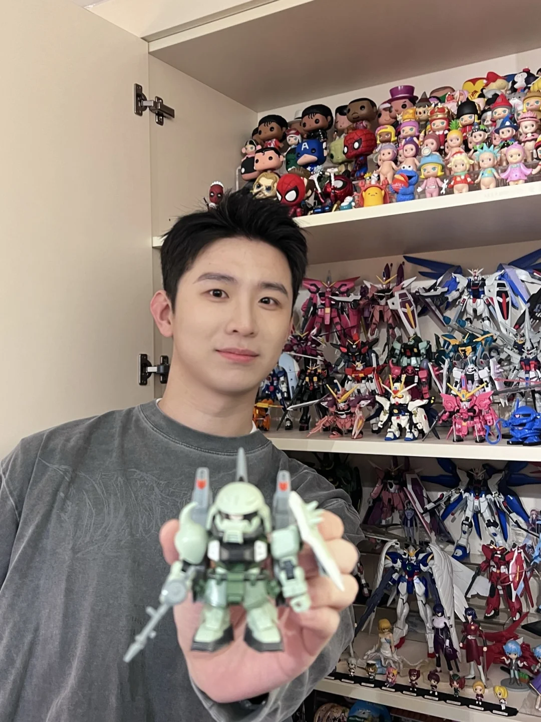 高达男孩的终极快乐