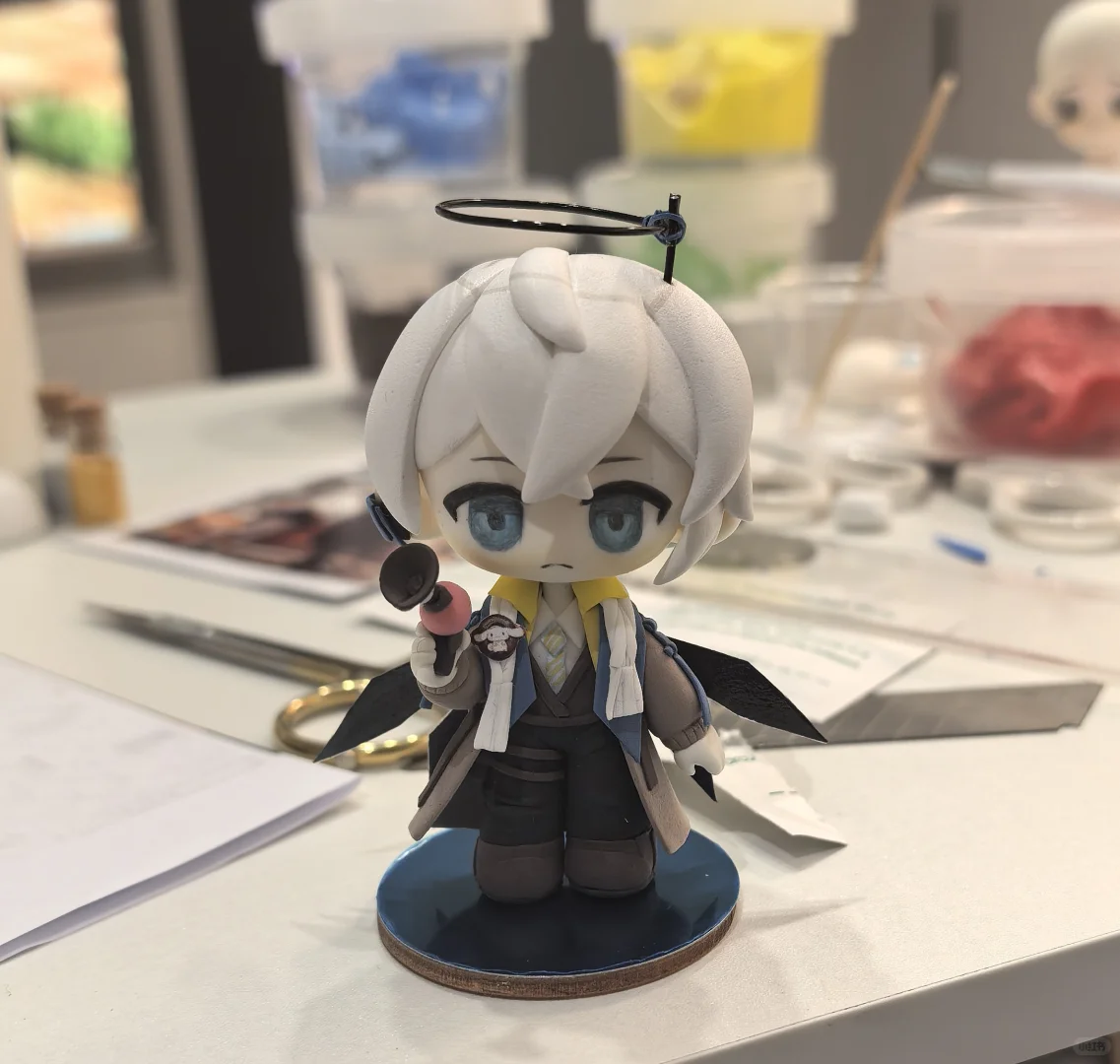 掉落一只冰淇淋