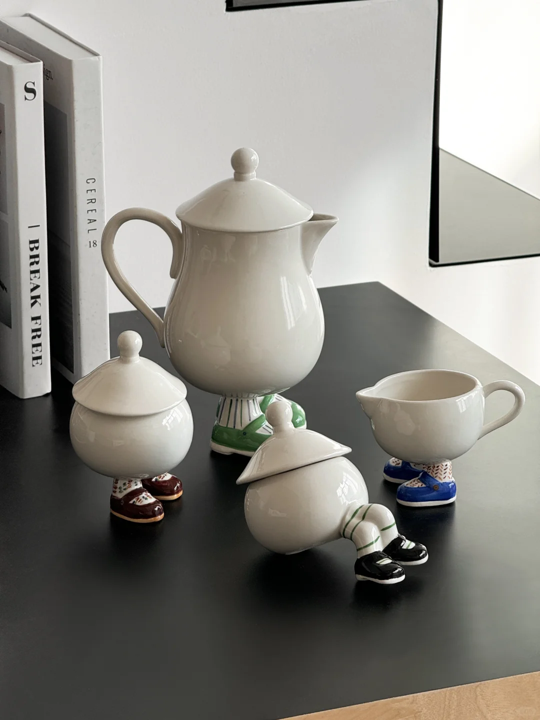 可可爱爱的茶具，让喝水都变得有趣！