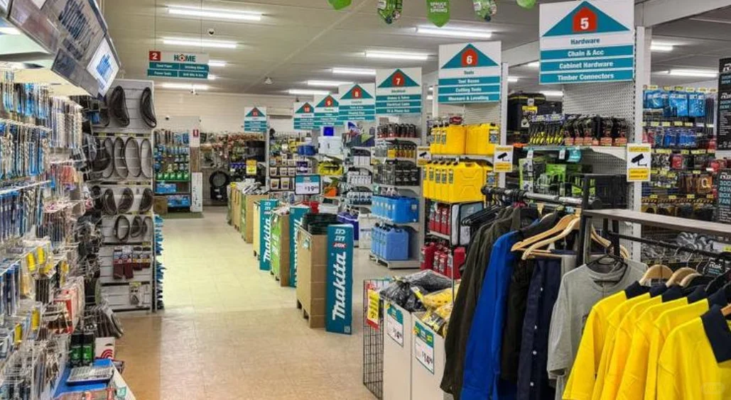 年收入600万澳币,南澳小镇三家店打包出售