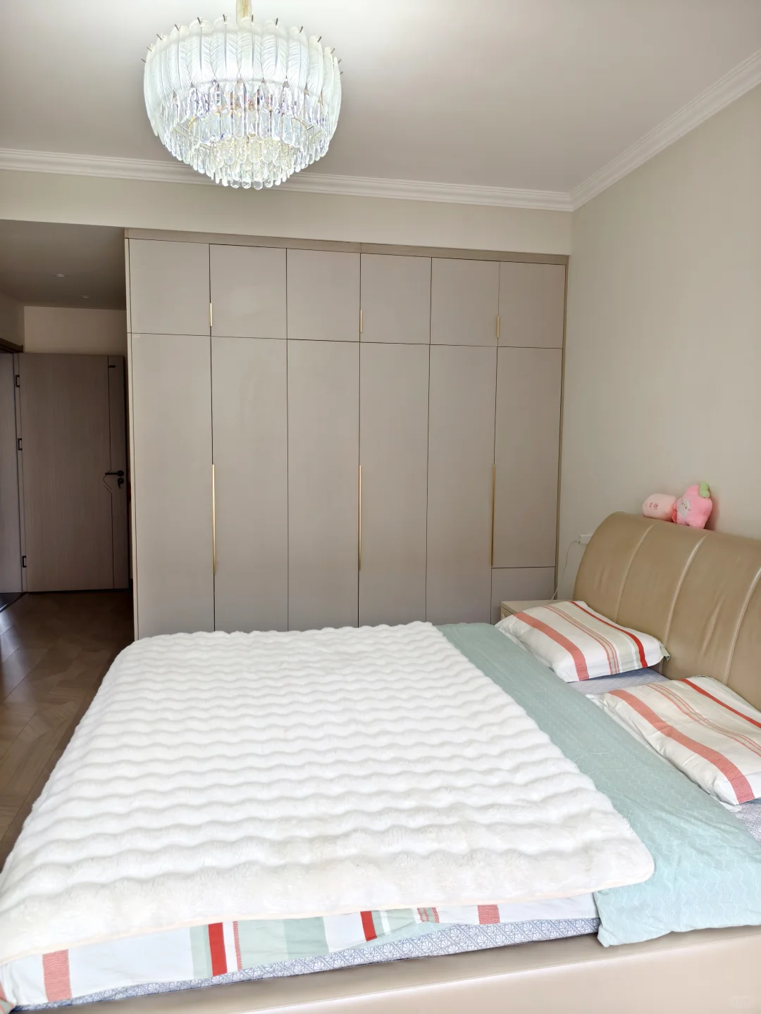 忙碌妈妈的收纳秘诀:能挂的,绝不叠!