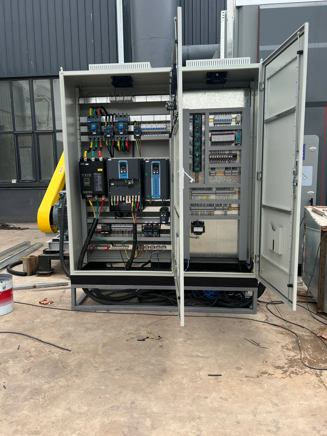 沸石转轮电控柜，安装调试！