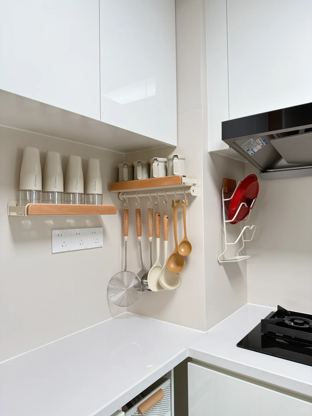 治愈系小厨房?虽然小但也要布置的井井有条