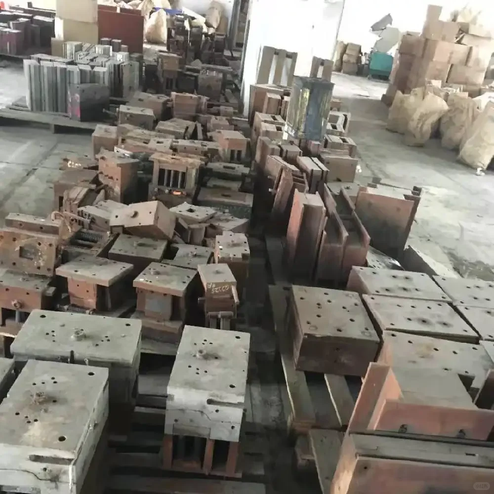 花都废模具 模具铁塑胶模具五金模具回收