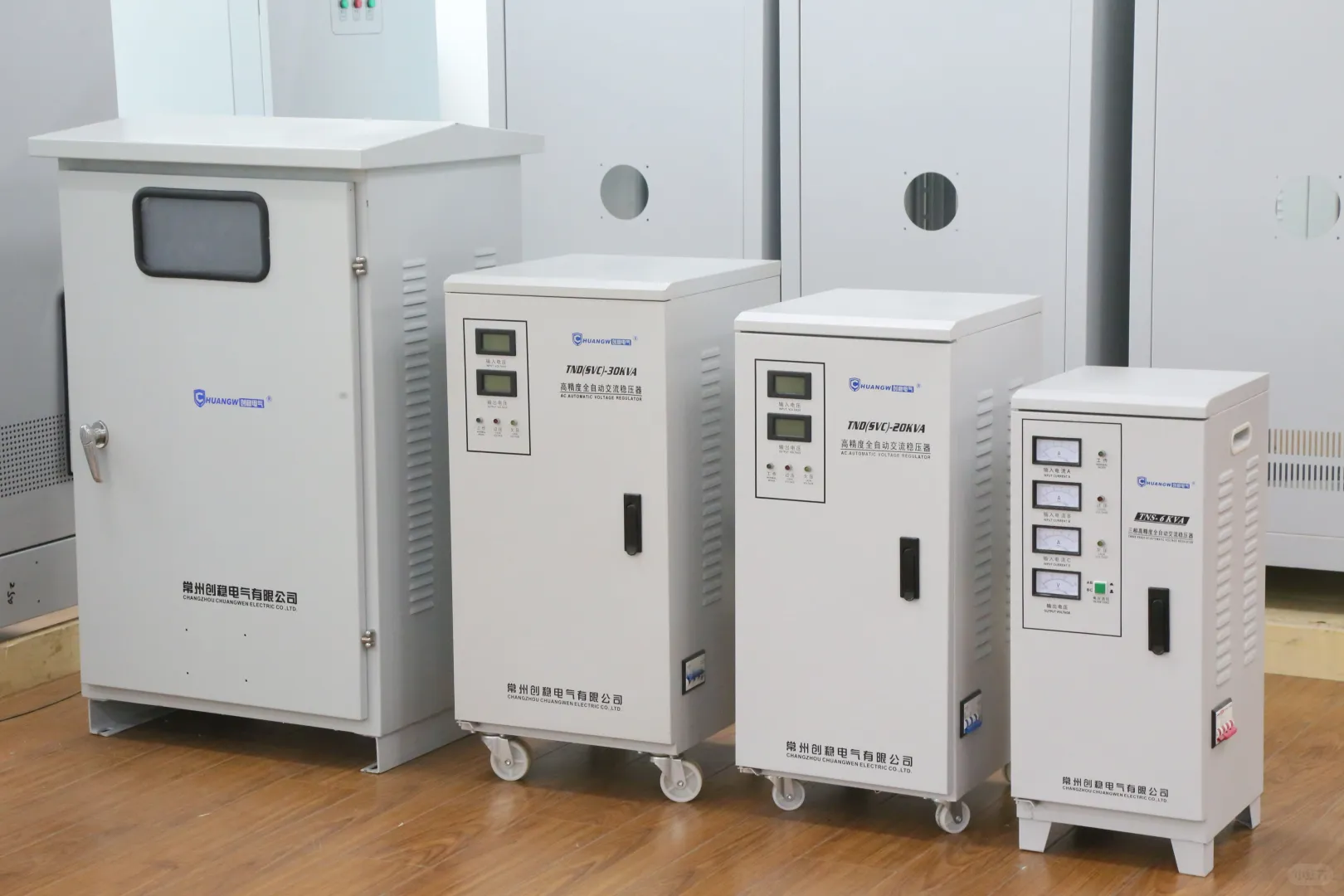 家庭设备电压低用稳压器?