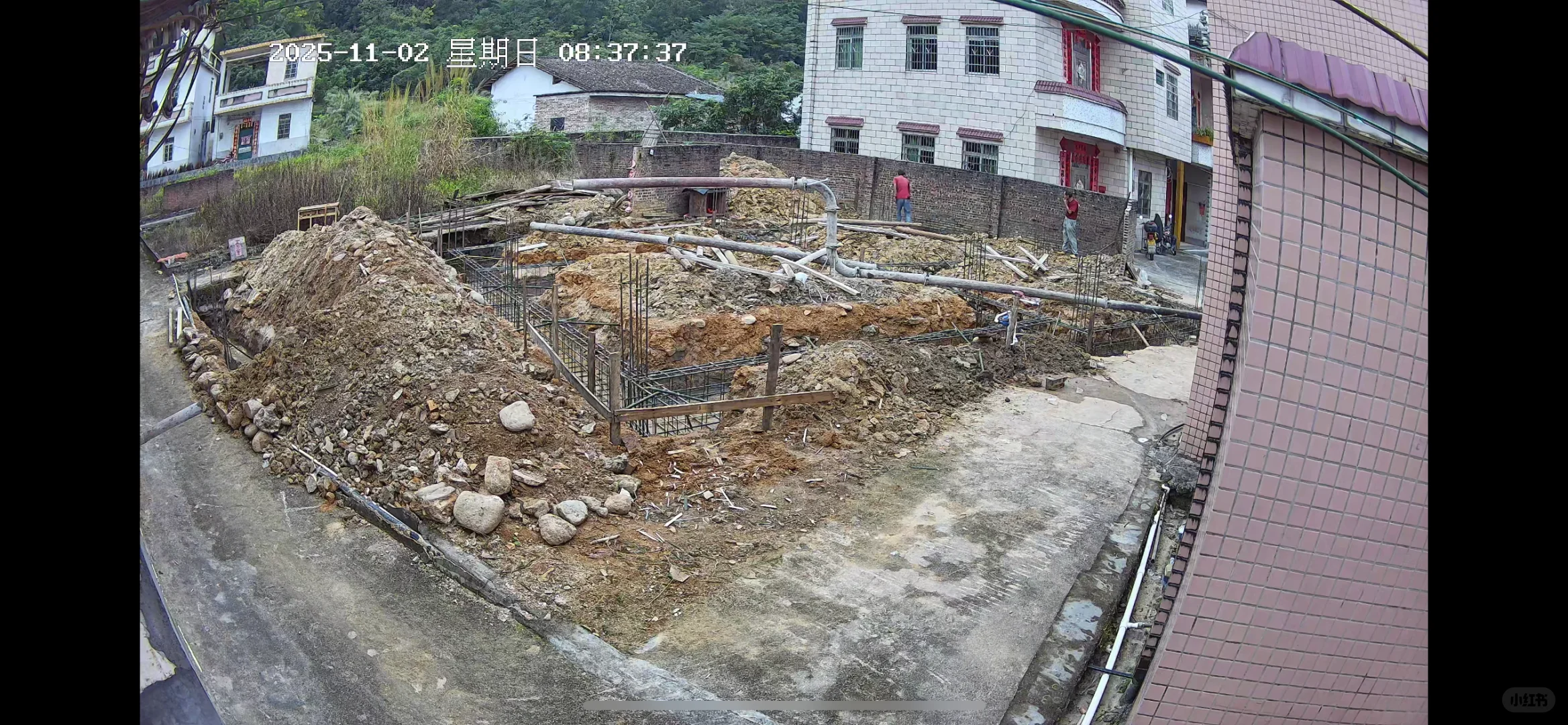 地基浇注混凝土