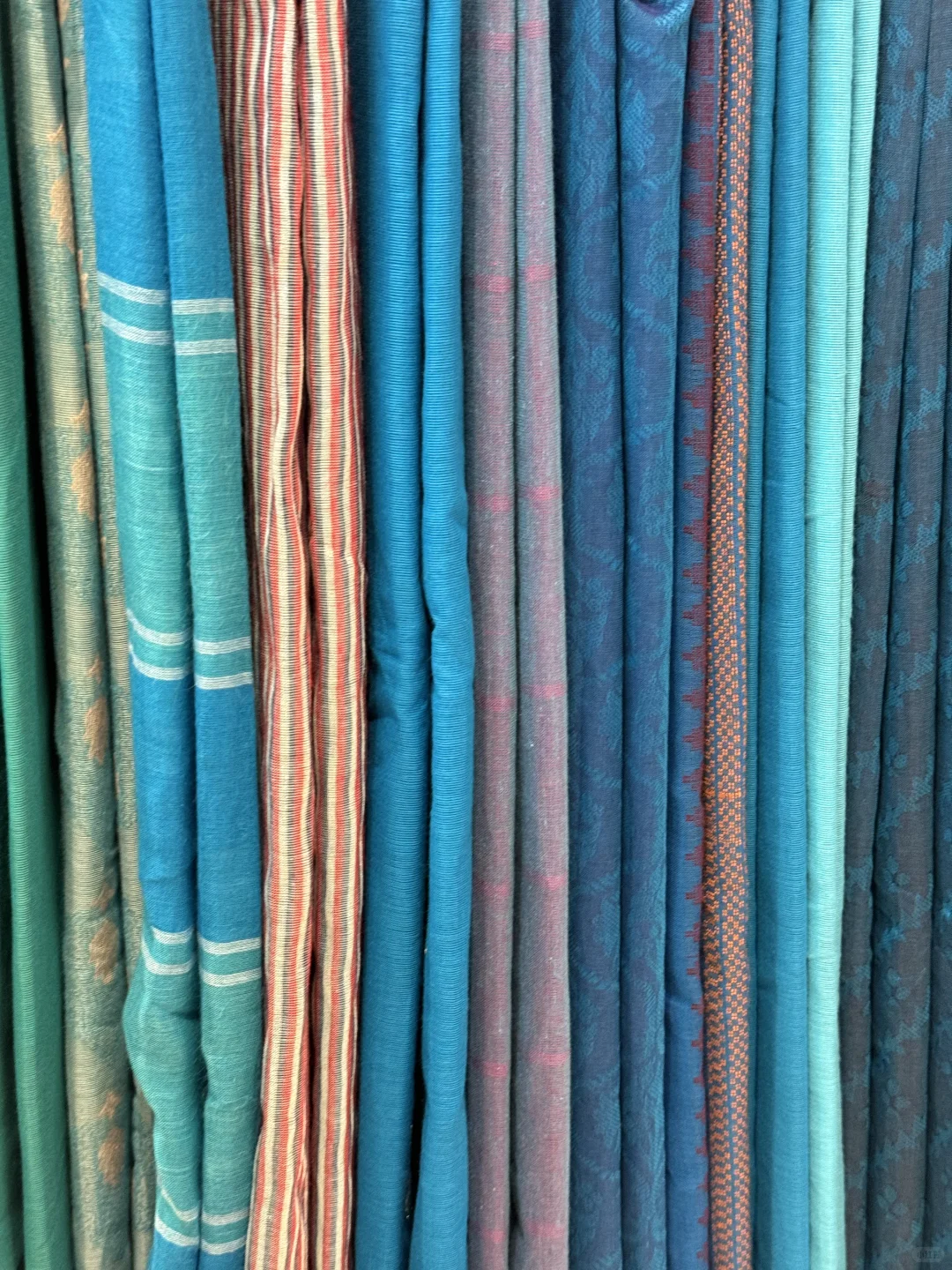 今年夏天 都给我锁死jamdani