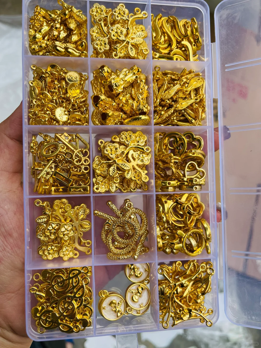 ?️合金配件15一斤，金色分装无基础，有瑕疵