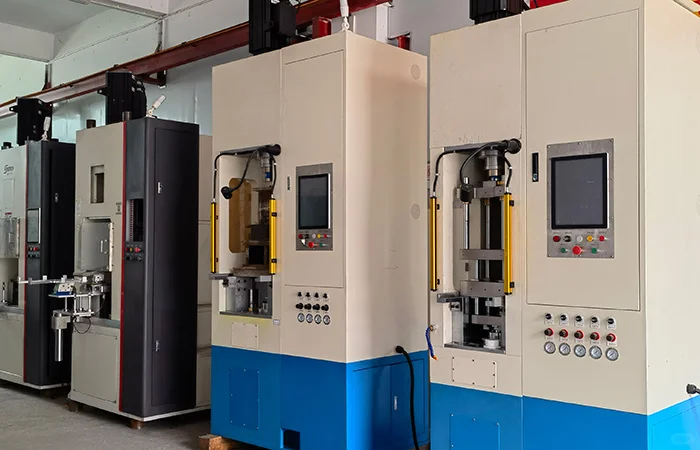 硬质合金粉末成型机