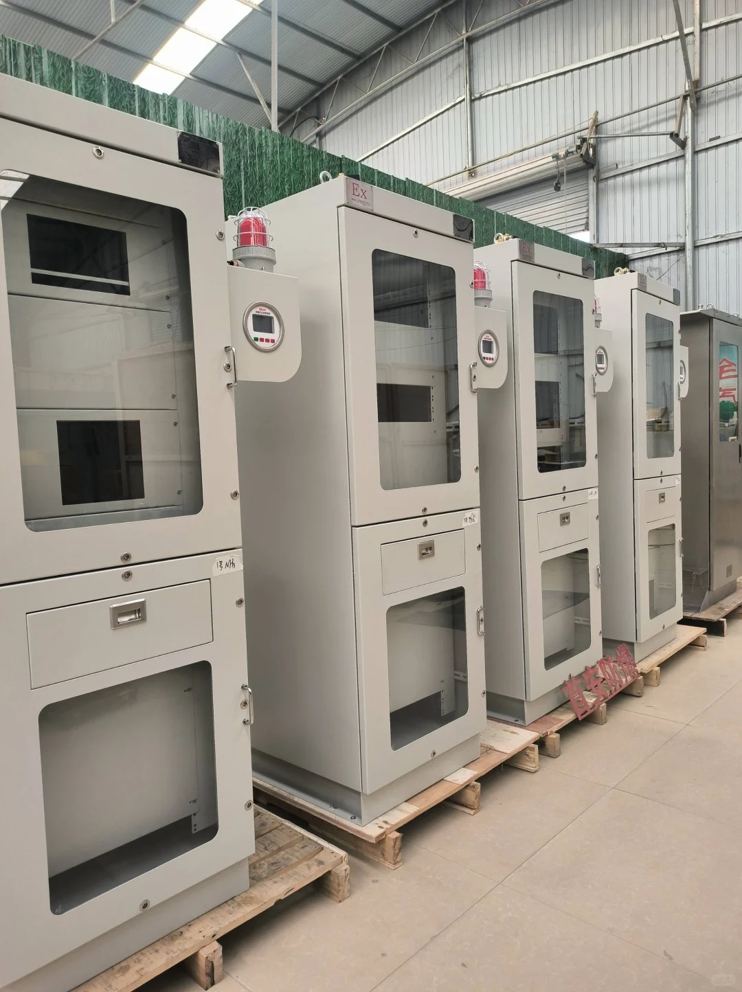 防爆插座箱材质