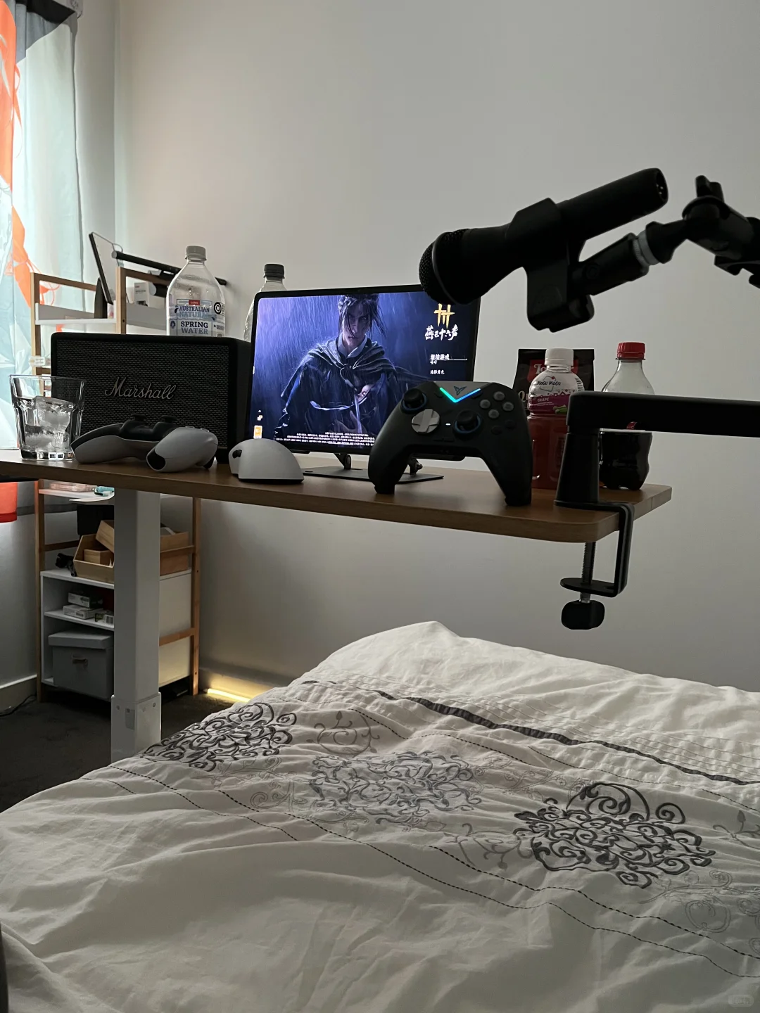 家里人抢着用的床边桌！太万能了