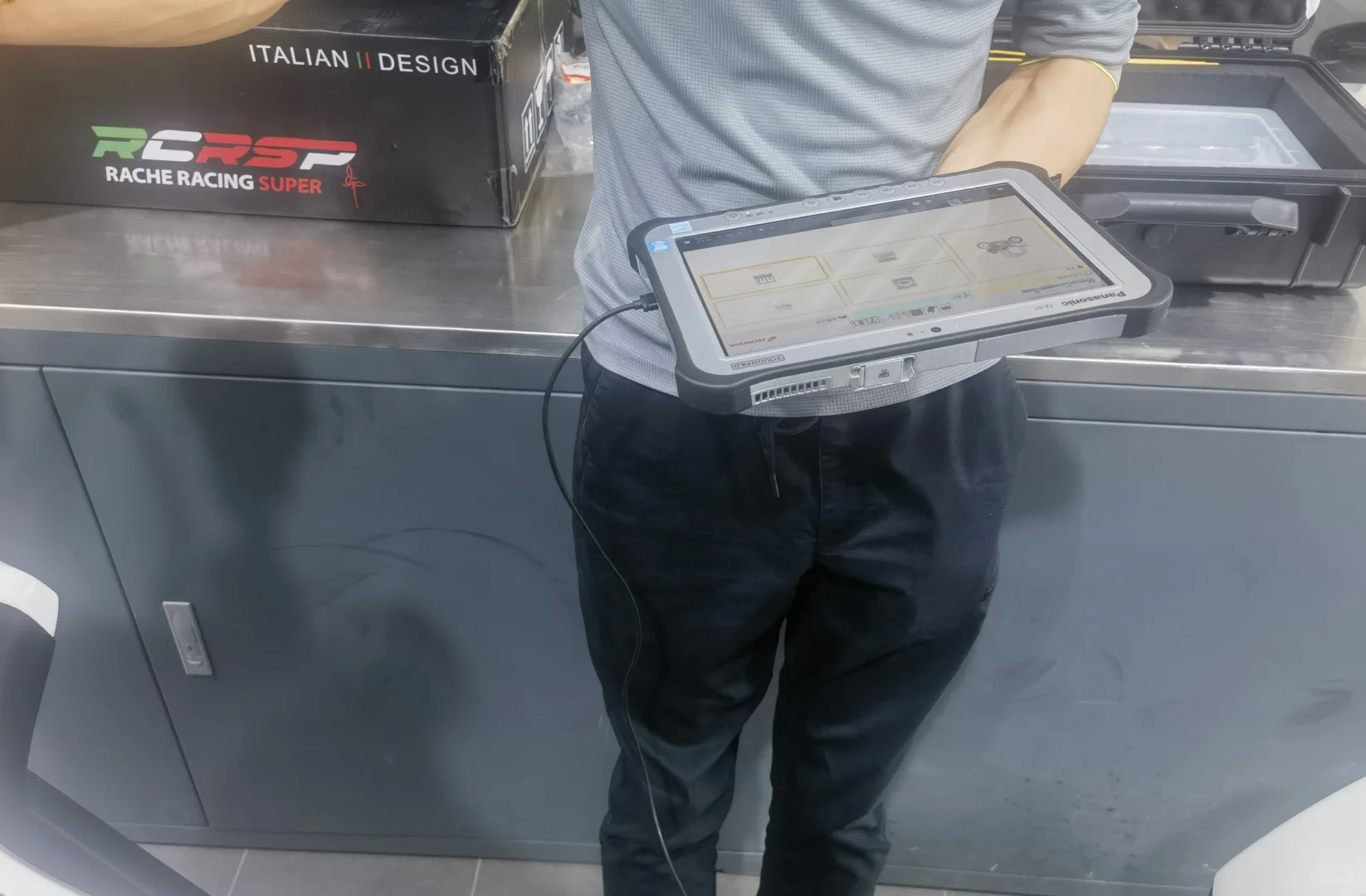 本田金翼刷ECU和TCU解决顿挫问题