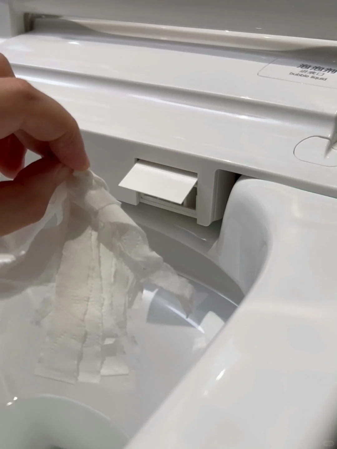 听劝！全家都夸好的智能马桶~