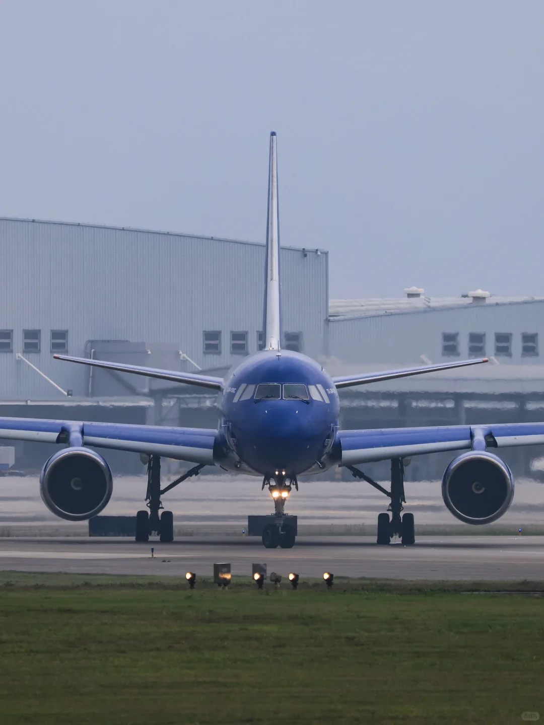 太好了是延误，又能拍到图204了