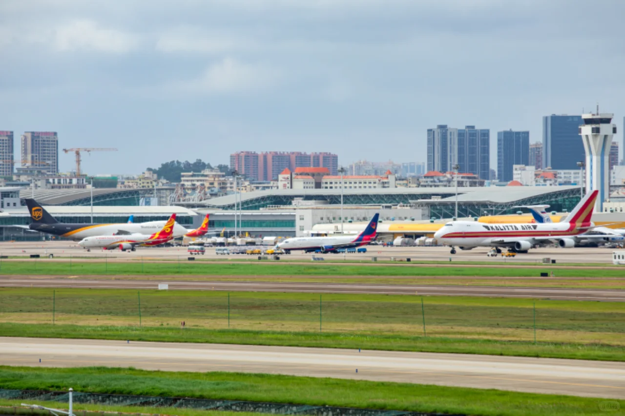 货机还得看波音