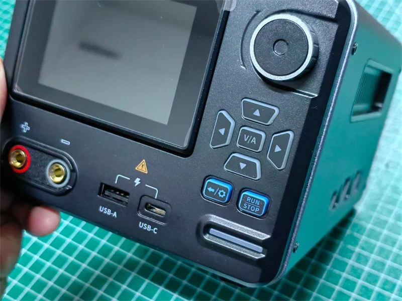 菲尼瑞斯IPS3608数字直流电源入手体验