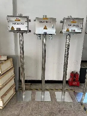 防爆接线箱内安装设备