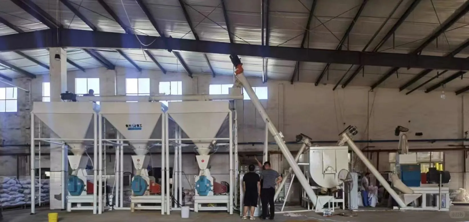 全自动整套饲料颗粒机组让养殖更高效