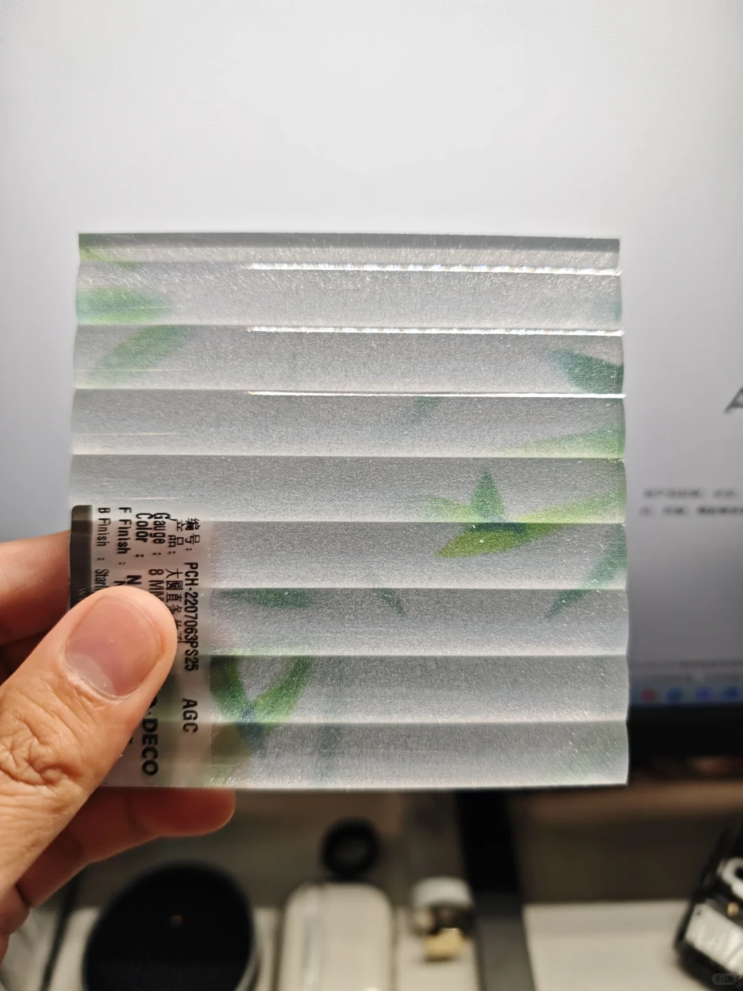 每日CMF⚪设计新元素树脂玻璃