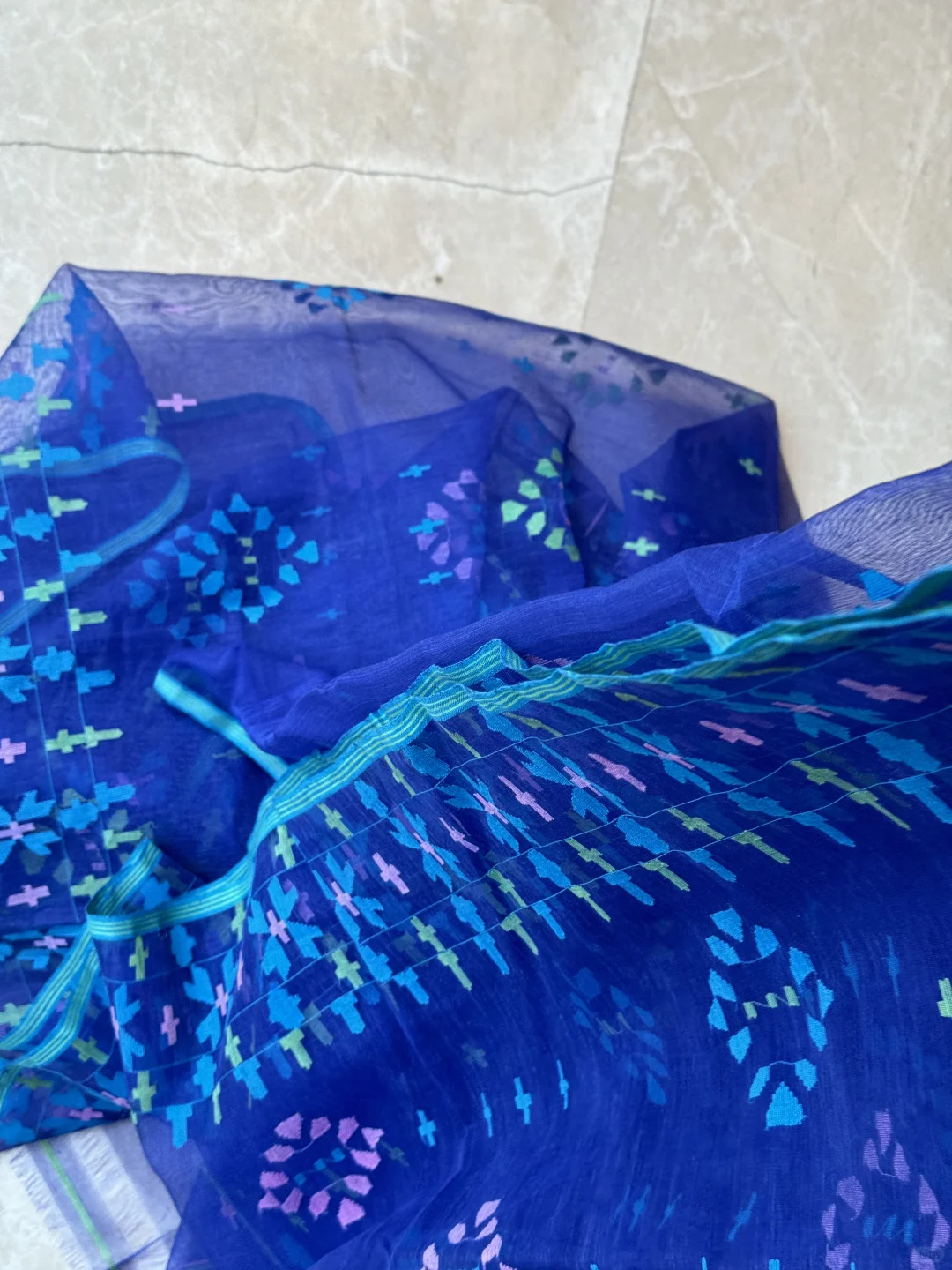 今年夏天 都给我锁死jamdani