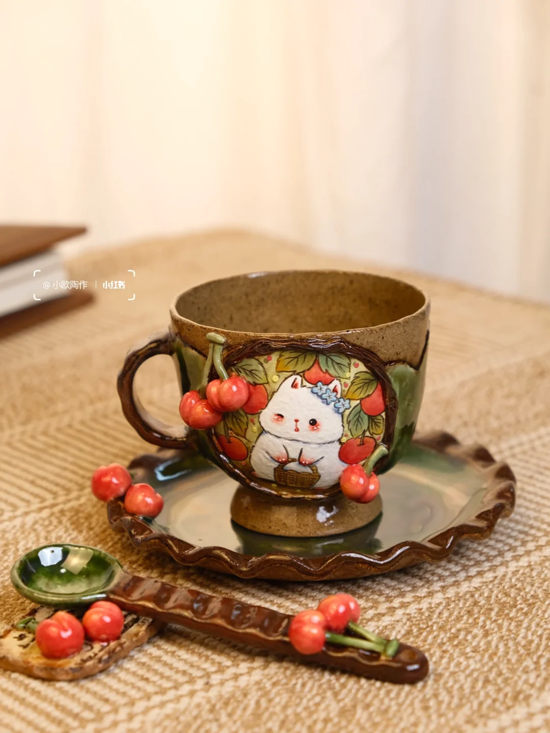 这个杯子看起来好好吃！?